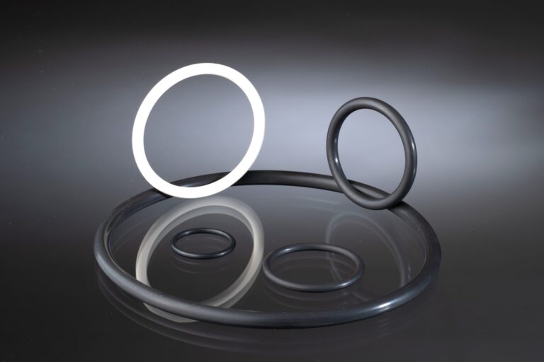 Simple graphic depicting Kalrez O-rings, a type of perfluoroelastomer sealing component